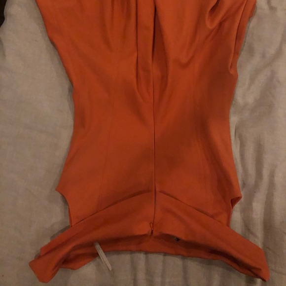 Halston Heritage Orange off shoulder dress - Picture 4 of 7